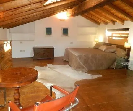 Planet Bed & Breakfast Bergamo